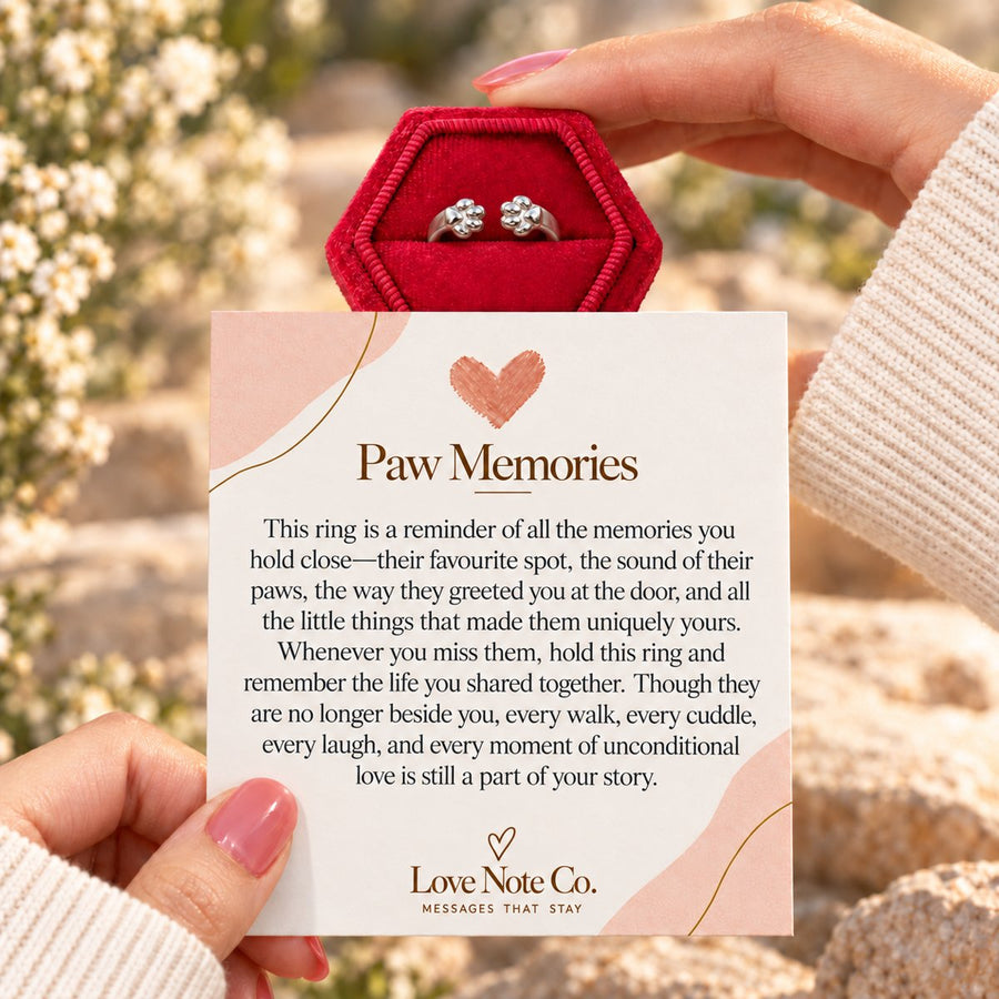 Paw Hug Ring ring